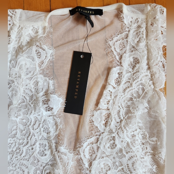 Revamped white lace bodysuit new with tags - Picture 2 of 6